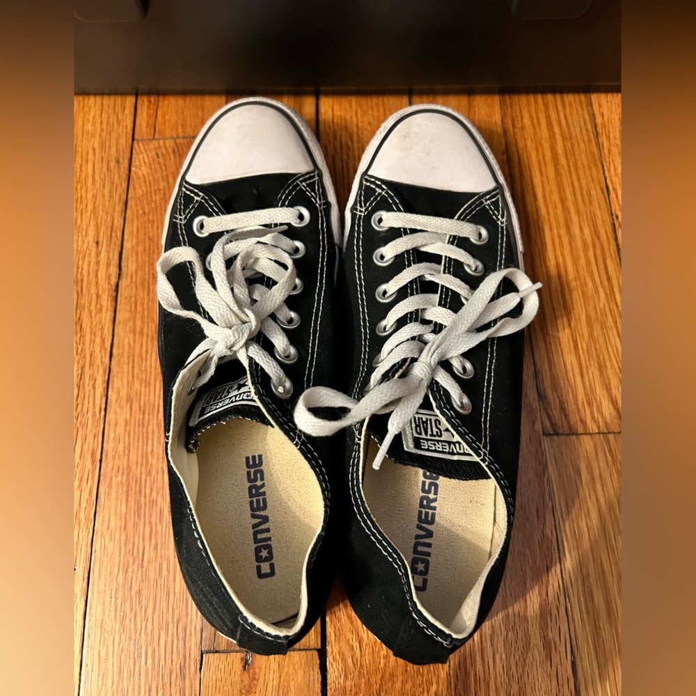 Converse Chuck Taylors in black